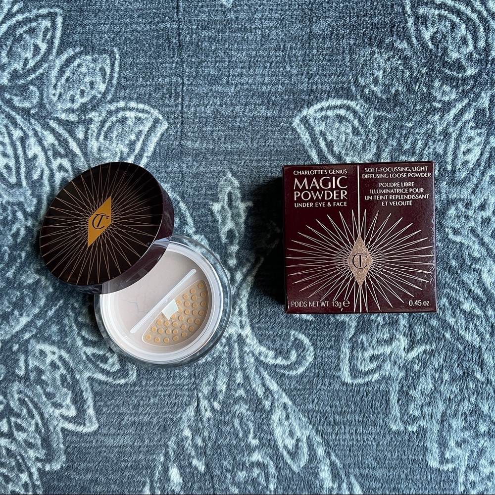 Charlotte Tilbury Charlotte’s Genius Magic Powder (DISCONTINUED!!!!!)